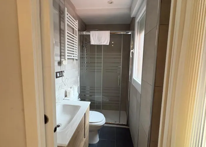 136a Moderno En Playa San Lorenzo By R2r Consulting